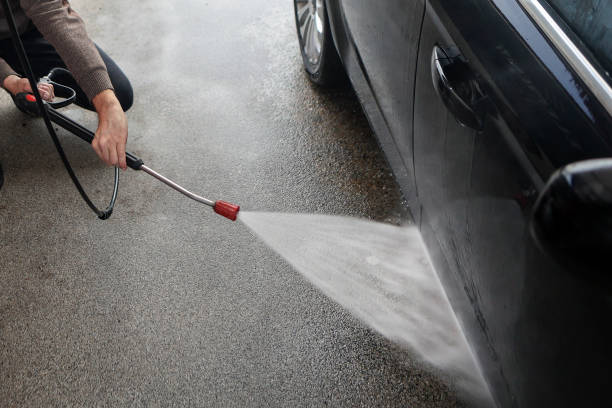 Best Sidewalk Pressure Washing  in Freeport, IL